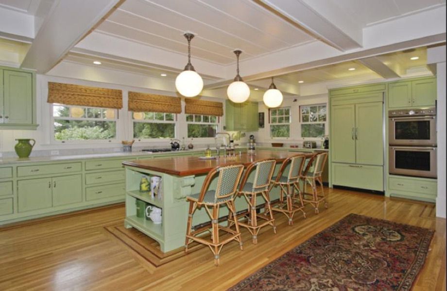 Μπείτε στο σπίτι του Mr Facebook