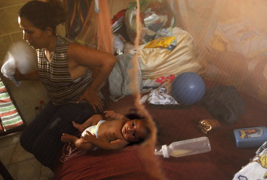 ΦΥΛΑΚΙΣΜΕΝΕΣ ΜΗΤΕΡΕΣ ΚΑΙ ΠΑΙΔΙΑ ΠΟΥ ΓΕΝΝΙΟΥΝΤΑΙ ΠΙΣΩ ΑΠΟ ΚΑΓΚΕΛΑ