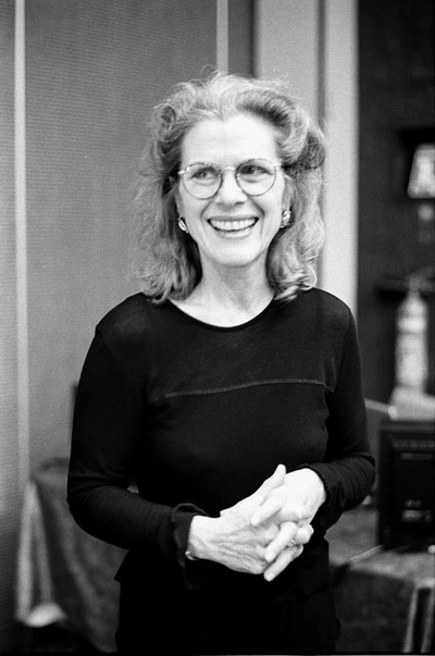 ΦΥΛΑΚΙΣΜΕΝΕΣ ΜΗΤΕΡΕΣ ΚΑΙ ΠΑΙΔΙΑ ΠΟΥ ΓΕΝΝΙΟΥΝΤΑΙ ΠΙΣΩ ΑΠΟ ΚΑΓΚΕΛΑ