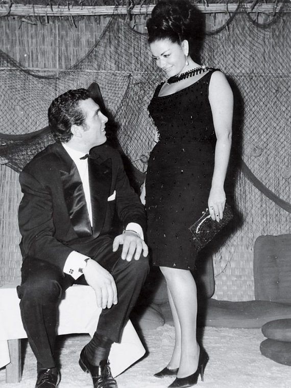 Τα αθηναϊκά ρεβεγιόν που έγραψαν ιστορία