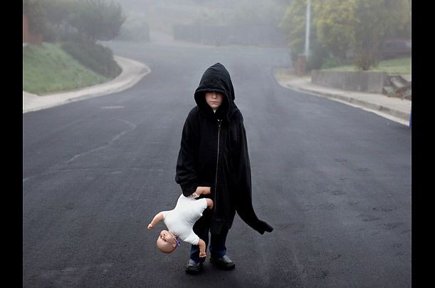 Η ΦΩΤΟΓΡΑΦΙΚΗ ΣΥΝΟΜΙΛΙΑ ΕΝΟΣ ΠΑΤΕΡΑ ΜΕ ΤΟΝ ΑΥΤΙΣΤΙΚΟ ΓΙΟ ΤΟΥ