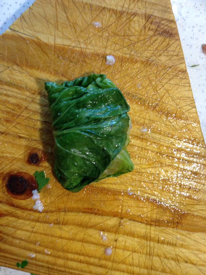 ντολμαδακια-απο-μαρουλι-τυλιγμα