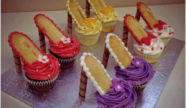Πως να μετατρέψουμε τα cup-cakes μας σε πριγκηπικές γόβες! από τις «Γλυκές Τρέλες»!
