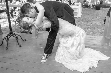 Κατεστραμμένες φωτογραφίσεις γάμου - εικόνες που δεν προκαλούν καμία συγκίνηση αλλά άφθονο γέλιο