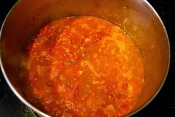 νερουλη-σαλτσα