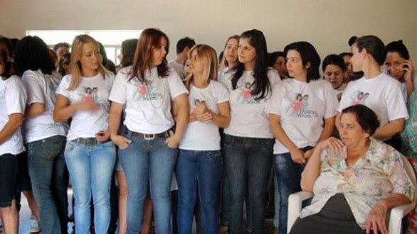 Χωριό με 600 Βραζιλιάνες κάνει έκκληση για ελεύθερους άνδρες με έναν μόνο όρο