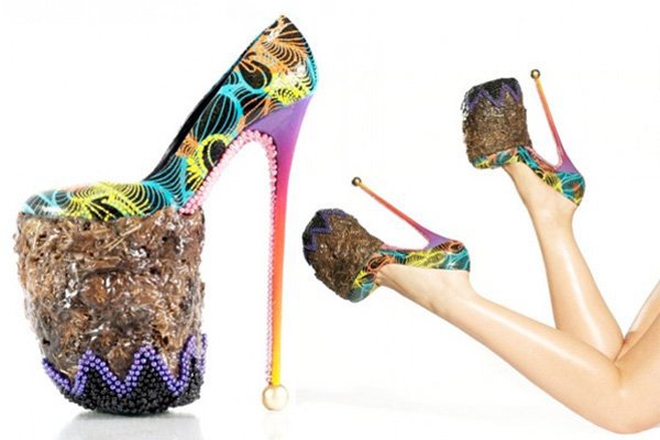 Τα πιο παράξενα παπούτσια του κόσμου! Εσύ θα τα φόραγες;;