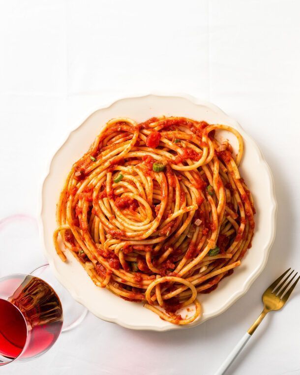 Δειτε τις τρομακτικές θερμίδες που περιέχουν γεύματα που τρώμε,νομίζοντας πως είναι διαίτης!