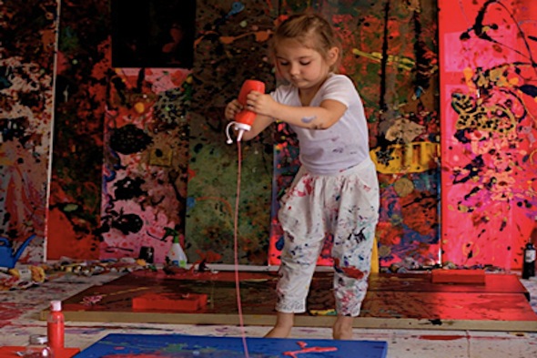 Aelita Andre, η 6χρονη ζωγράφος που ζωγράφιζε πριν μπορέσει να περπατήσει! (ΒΙΝΤΕΟ)