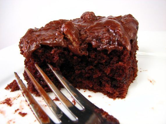 To απόλυτο σοκολατένιο κεικ με καραμέλα!