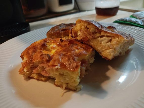 Πίτσαγρήγορη χωρίς βάση ζύμης - Σαν κουρκουτόπιτα