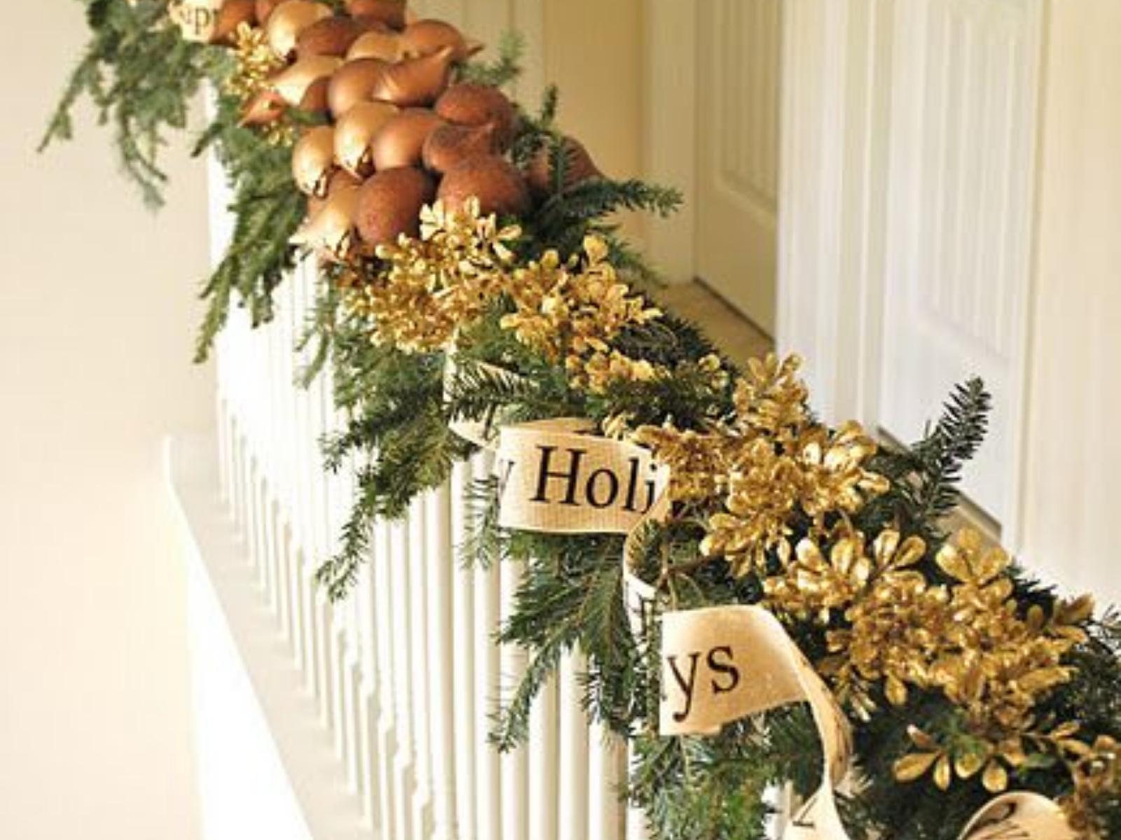 50 Προτάσεις για διακόσμηση Χριστουγεννιάτικης σκάλας