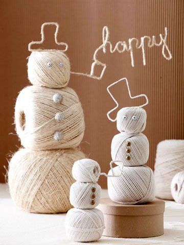 χιονάνθρωποι-από-κουβάρια-κλωστής- χιονάνθρωποι-από-κουβάρια-κλωστής-