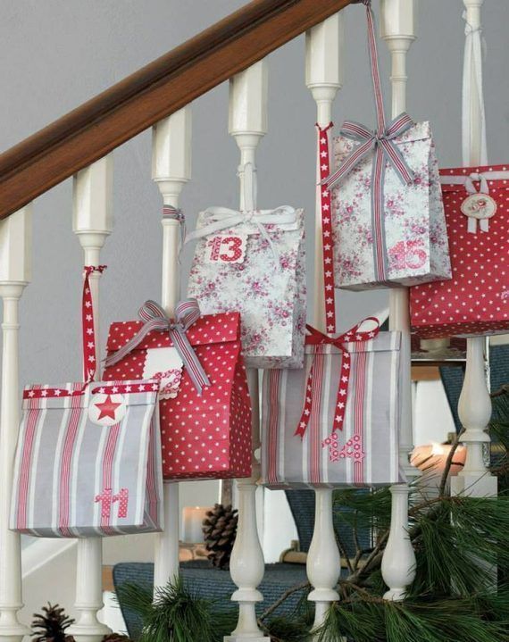 50 Προτάσεις για διακόσμηση Χριστουγεννιάτικης σκάλας