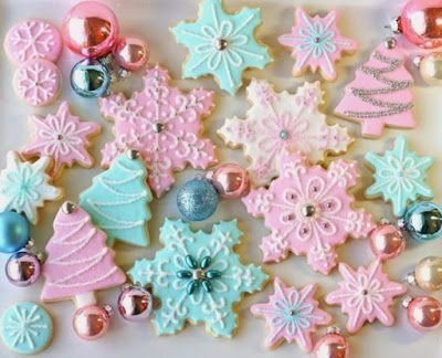 χριστουγεννιάτικα-μπισκότα-δεντράκια-νιφάδες-