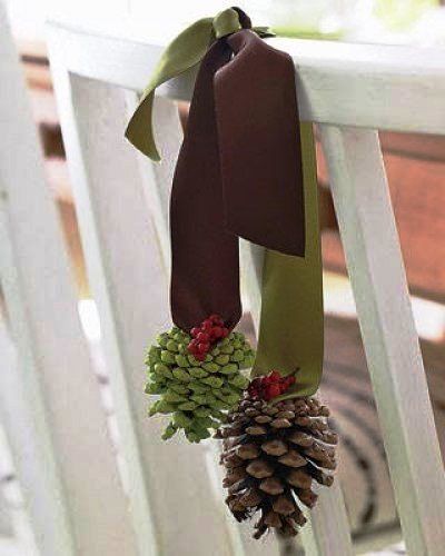 Στολίστε τις καρέκλες της τραπεζαρίας σας για τα Χριστούγεννα. Ιδέες που θα σας ξετρελάνουν