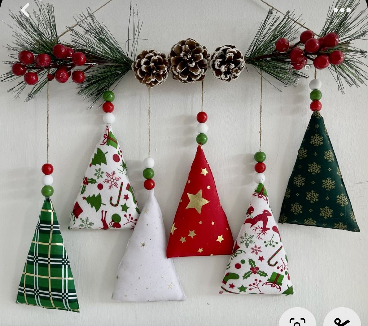 Φτιάξε μόνη σου Χριστουγεννιάτικα στολίδια από τσόχα