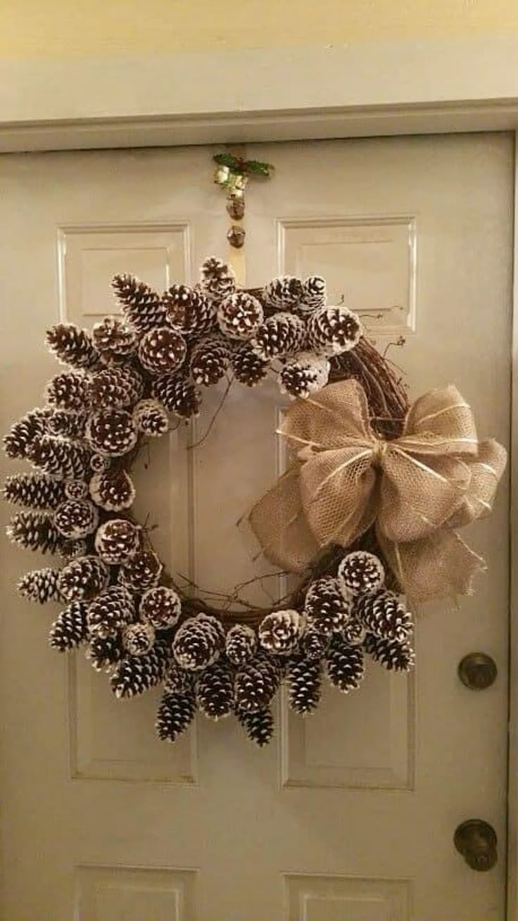 Ιδεες για χριστουγεννιατικη διακοσμηση με κουκουναρια!