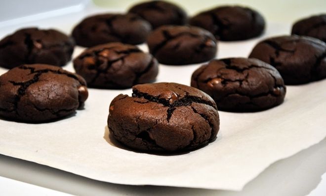 σοκολατένια-Χριστουγεννιάτικα-μπισκότα-