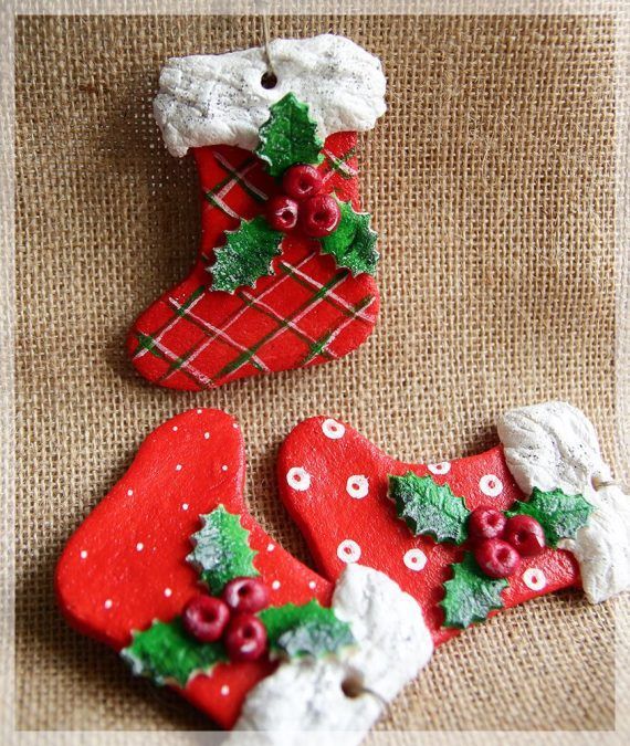 Δείτε πως να φτιάξετε πανεμορφα Χριστουγεννιάτικα στολίδια και αξεσουάρ από πολυμερικό πηλό (ΟΔΗΓΙΕΣ)