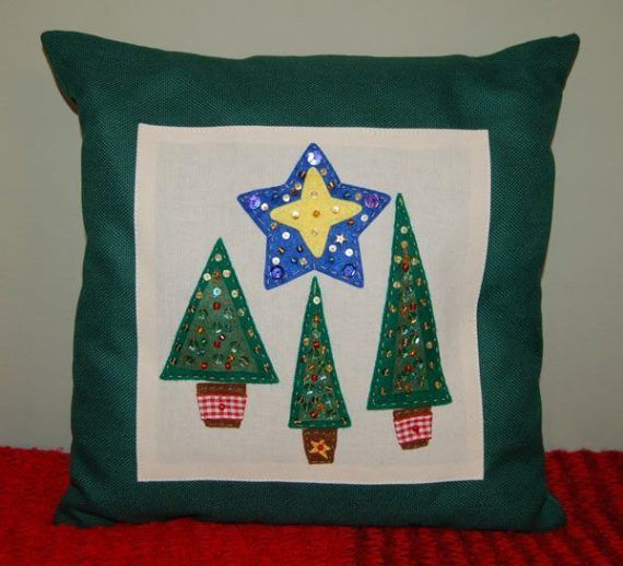 χριστουγεννιάτικο-μαξιλάρι-δεντράκια- χριστουγεννιάτικο-μαξιλάρι-δεντράκια-