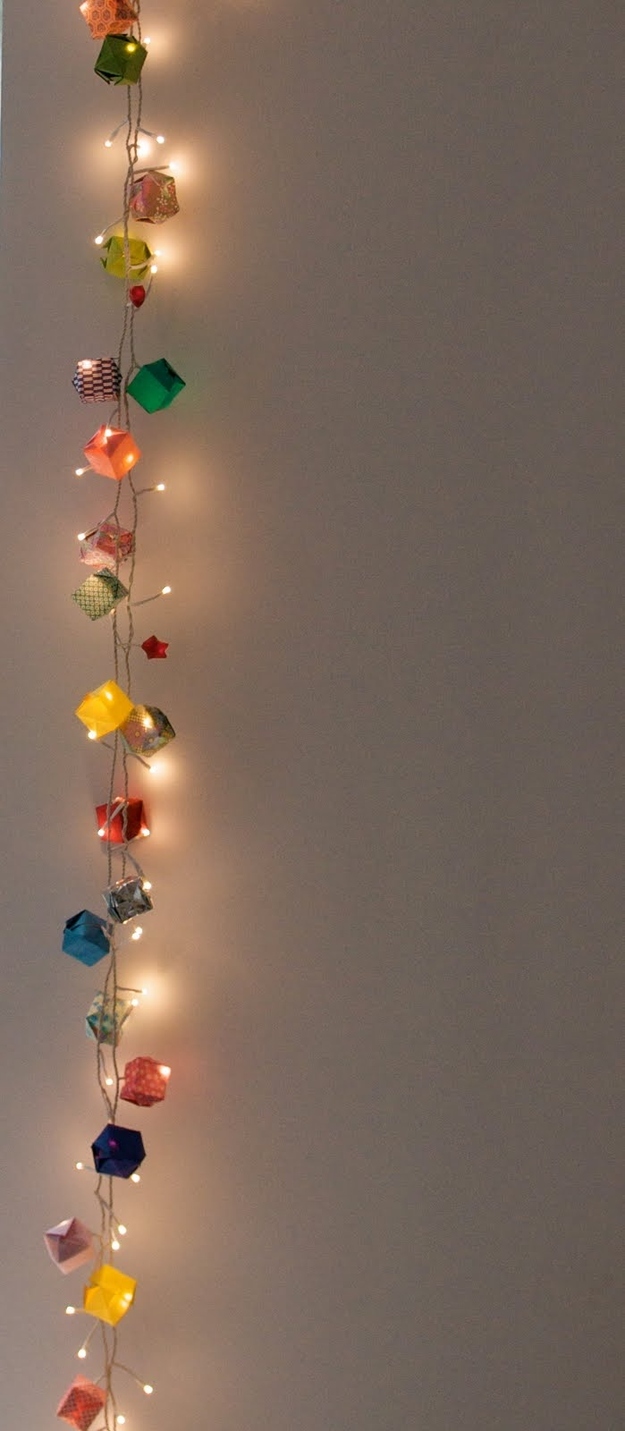 50 Φανταστικες κατασκευες με Χριστουγεννιατικα φωτακια!