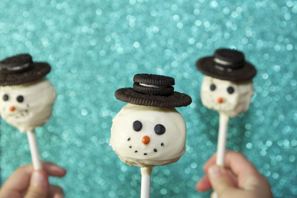 Cake Pops χιονανθρωποι με μπισkοτα oreo