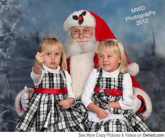 Χριστουγεννιατικες φωτογραφίες παιδιών με τον Άγιο Βασίλη...Για κλαματα!