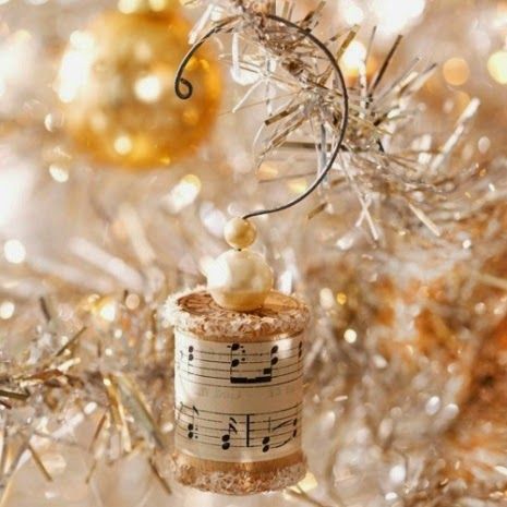 χριστουγεννιάτικο-στολίδι-από-φελλό- χριστουγεννιάτικο-στολίδι-από-φελλό-