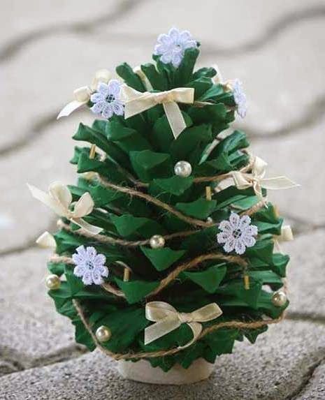 πράσινο-δέντρο-από-κουκουνάρι- πράσινο-δέντρο-από-κουκουνάρι-