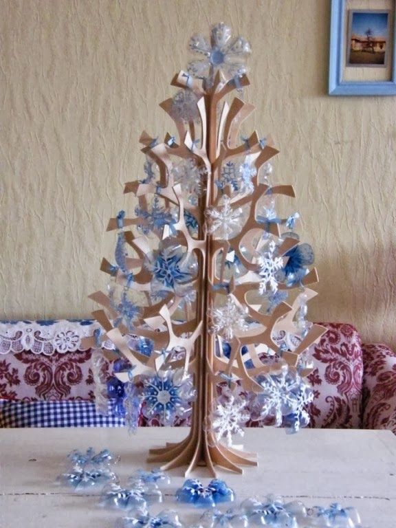 στολίδια-από-πλαστικά-μπουκάλια-