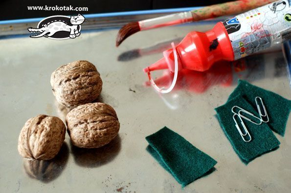 οδηγίες-για-χριστουγεννιάτικα-στολίδια-από-καρύδια