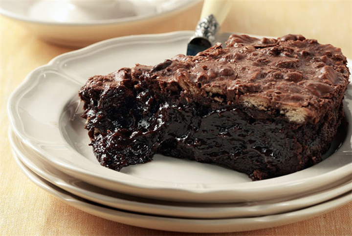 Σοκολατένιο μους-κέικ από την αγαπημενη μας Αργυρω Μπαρμπαριγου