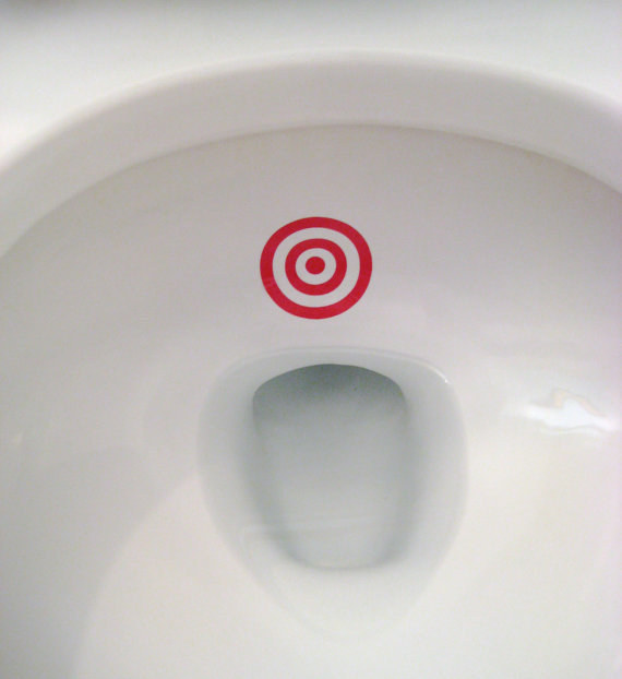 Βάλτε στόχο στη λεκάνη της τουαλέτας για να βελτιώσει στόχος του παιδιού σας.