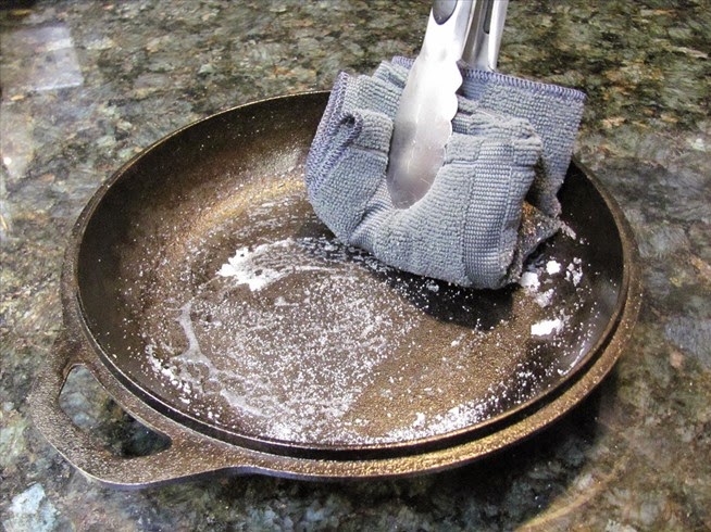 14 αντικείμενα που καθαρίζονται με αλάτι!Θα ξετρελαθείτε με αυτά τα κόλπα!!!!