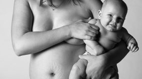 Η ΠΡΑΓΜΑΤΙΚΟΤΗΤΑ του γυναικειου σωματος στην εγκυμοσυνη και μετα αποτυπωμενη με τον πιο ρεαλιστικο τροπο