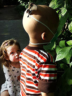 Πώς είναι να μεγαλώνεις ένα παιδί με καρκίνο σε 35 συγκλονιστικές φωτογραφίες.Ενα καταπληκτικο αρθρο απο το mama365.gr και την Ελένα Μπούλια