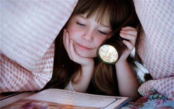 Πώς να ηρεμήσετε το παιδί πριν τον ύπνο