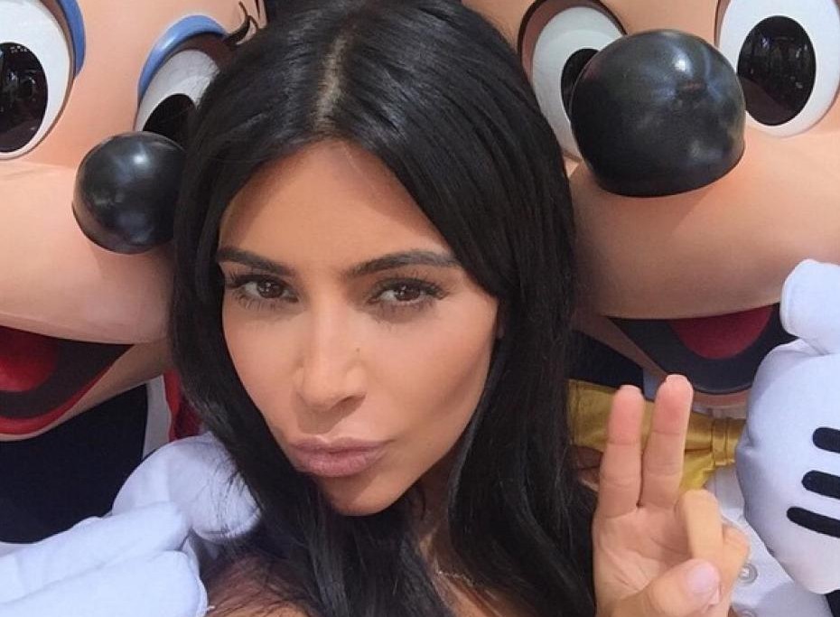 Το μυστικό της Kim Kardashian για λαμπερά μαλλιά δεν κοστίζει τίποτα!