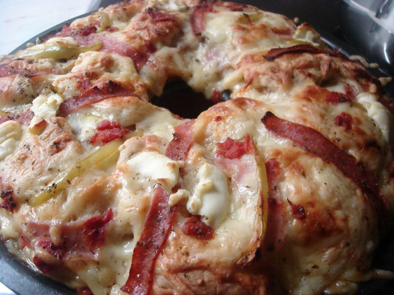 Συνταγή για πάρτυ:Pizza φορμάτη από τη Μαρία Μαρδά Συνταγή για πάρτυ:Pizza φορμάτη από τη Μαρία Μαρδά