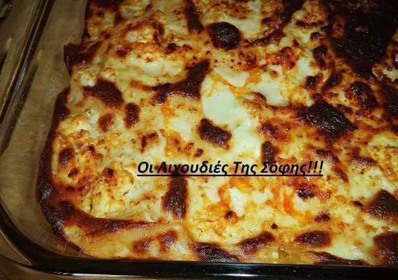 Φανταστικό σουφλέ ζυμαρικών με πένες και μπεσαμέλ τυριών από τη Σοφή Τσιώπου