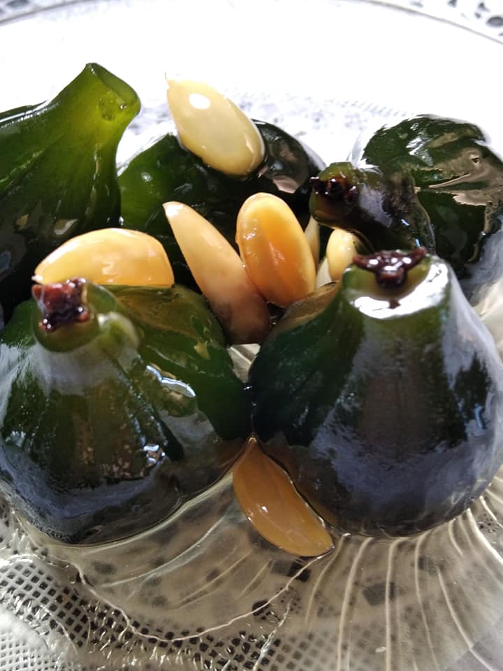 Γλυκό του κουταλιού σύκο .