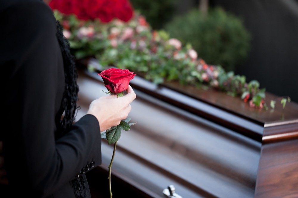 49χρονη από  Θεσσαλονίκη θάφτηκε ζωντανή:Βγήκε το ιατροδικαστικό πόρισμα!