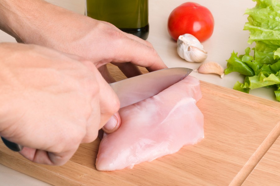 11 βασικοί κανόνες υγιεινής για το μαγείρεμα του κοτόπουλου