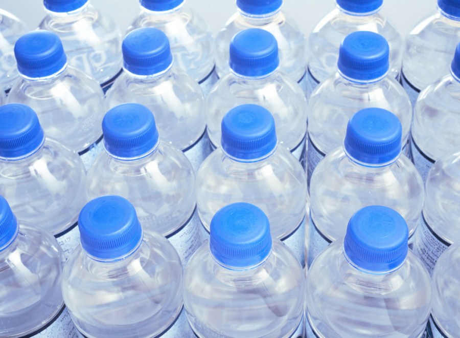 Μια γυναίκα έπινε 3 λίτρα νερό τη μέρα για ένα μήνα και δείτε πως έγινε!