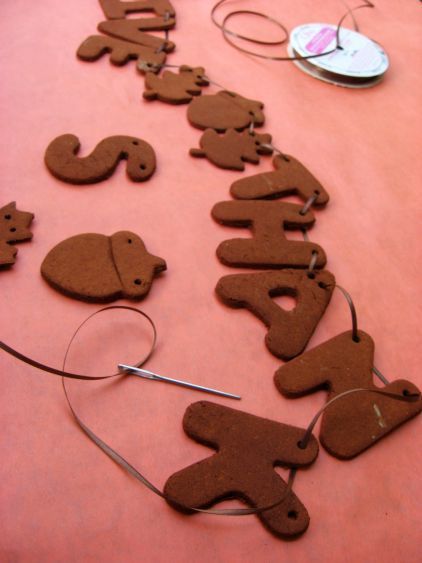 cookie-cutter-gingerbread-garland