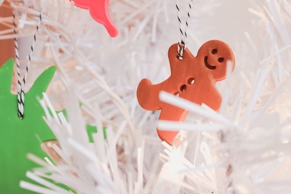 cookie-cutters-make-ornaments