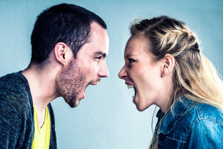 Καυγάδες: Οκτώ πράγματα που δεν πρέπει να πει ποτέ το ζευγάρι