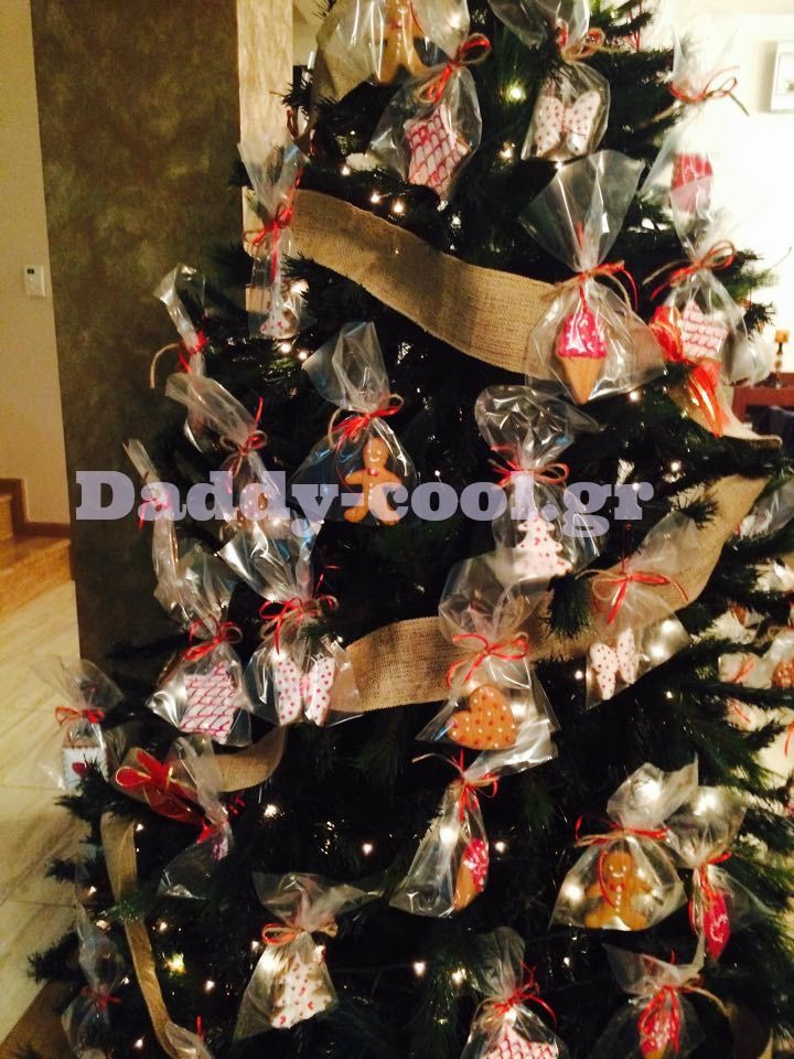 στολισμα-δεντρου-με-μπισκότα