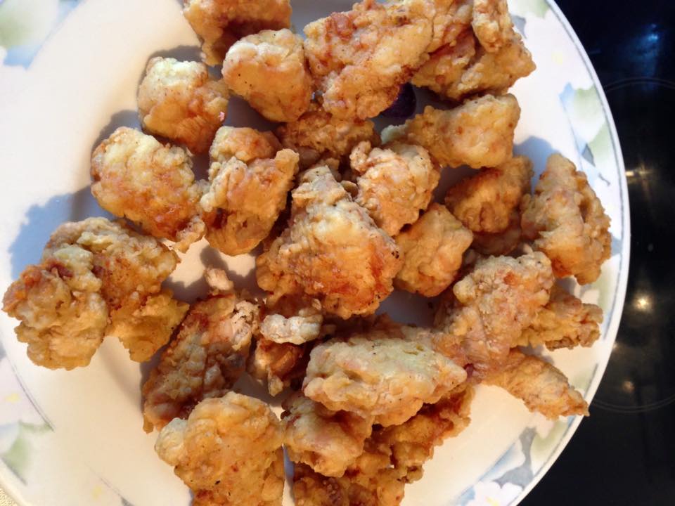 Συνταγή για παιδια: Κοτόπουλο σα ποπ κορν σε μπουκίτσες